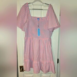 NWT Draper James Goldie Smocked Dress